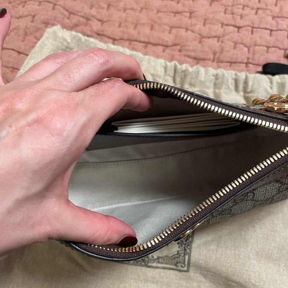 Authentic Gucci Ophidia Small Shoulder/Crossbody Bag - used only twice! - Picture 4 of 8